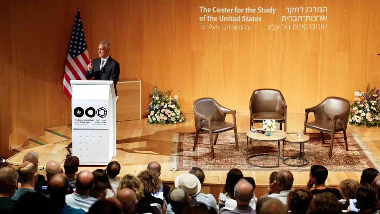 Rahm Emanuel warns Israel risks becoming 'territorial pariah'