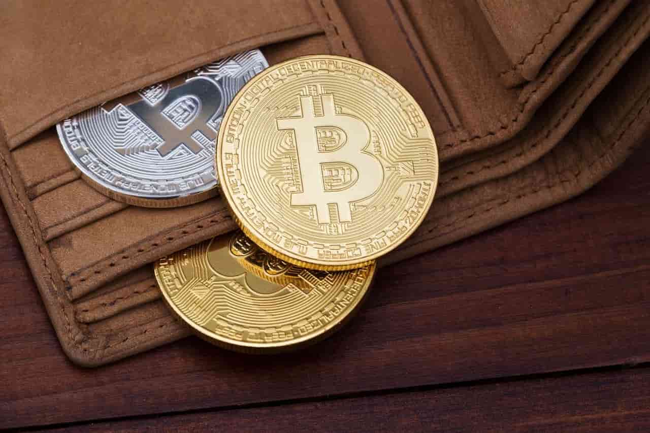 Dormant Bitcoin Wallet Moves $383 Million in BTC