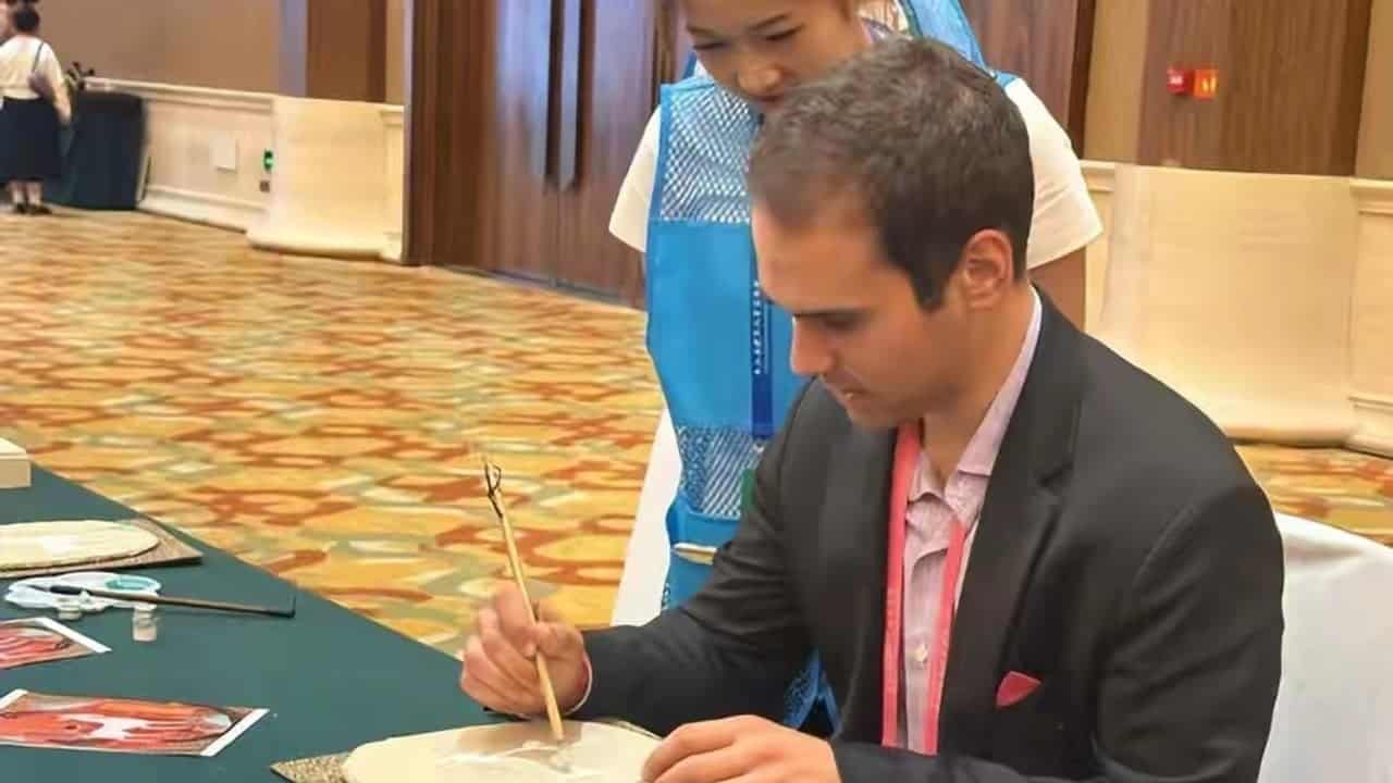 US Yale graduate hounded out of job promoting Chinese culture