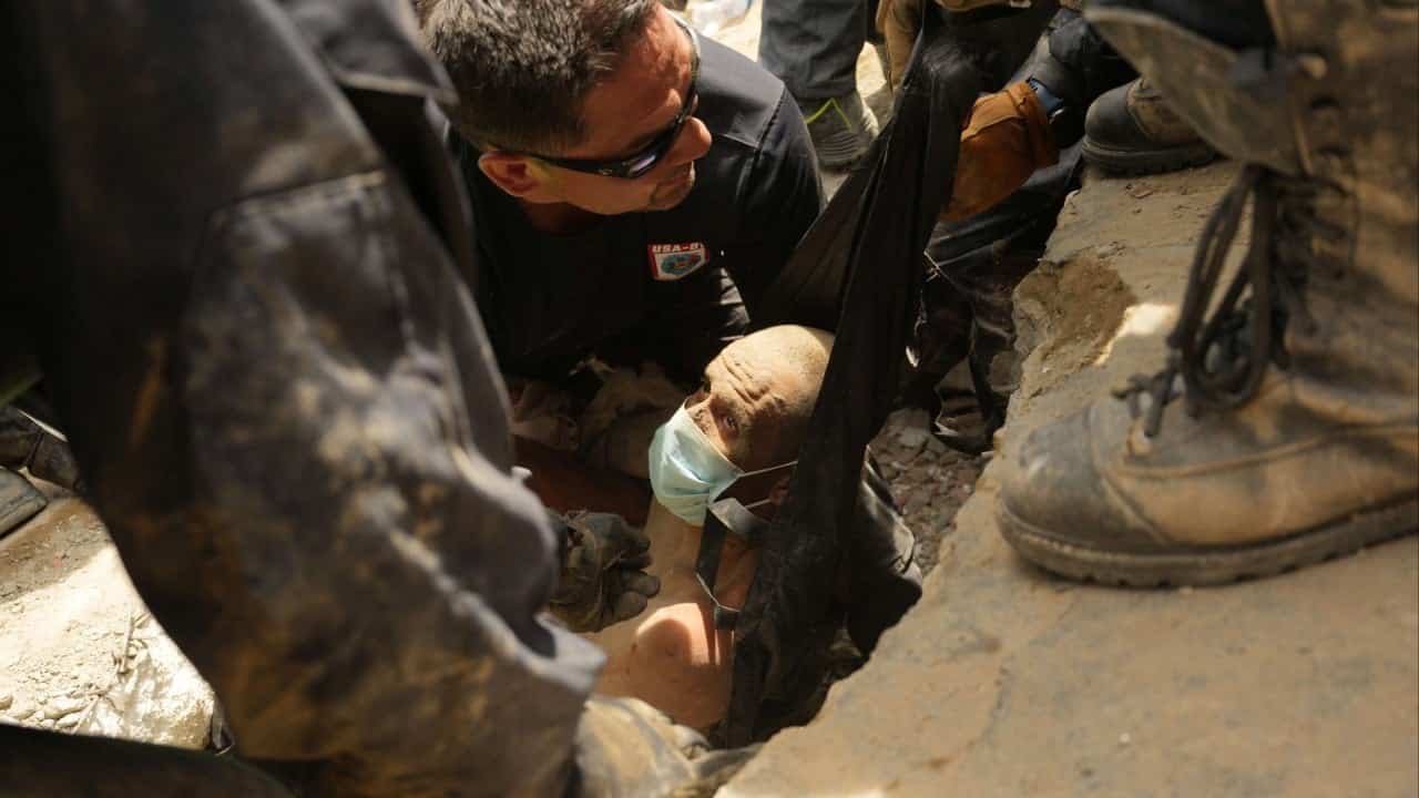 Venezuela earthquake survivors rescued days after tremors
