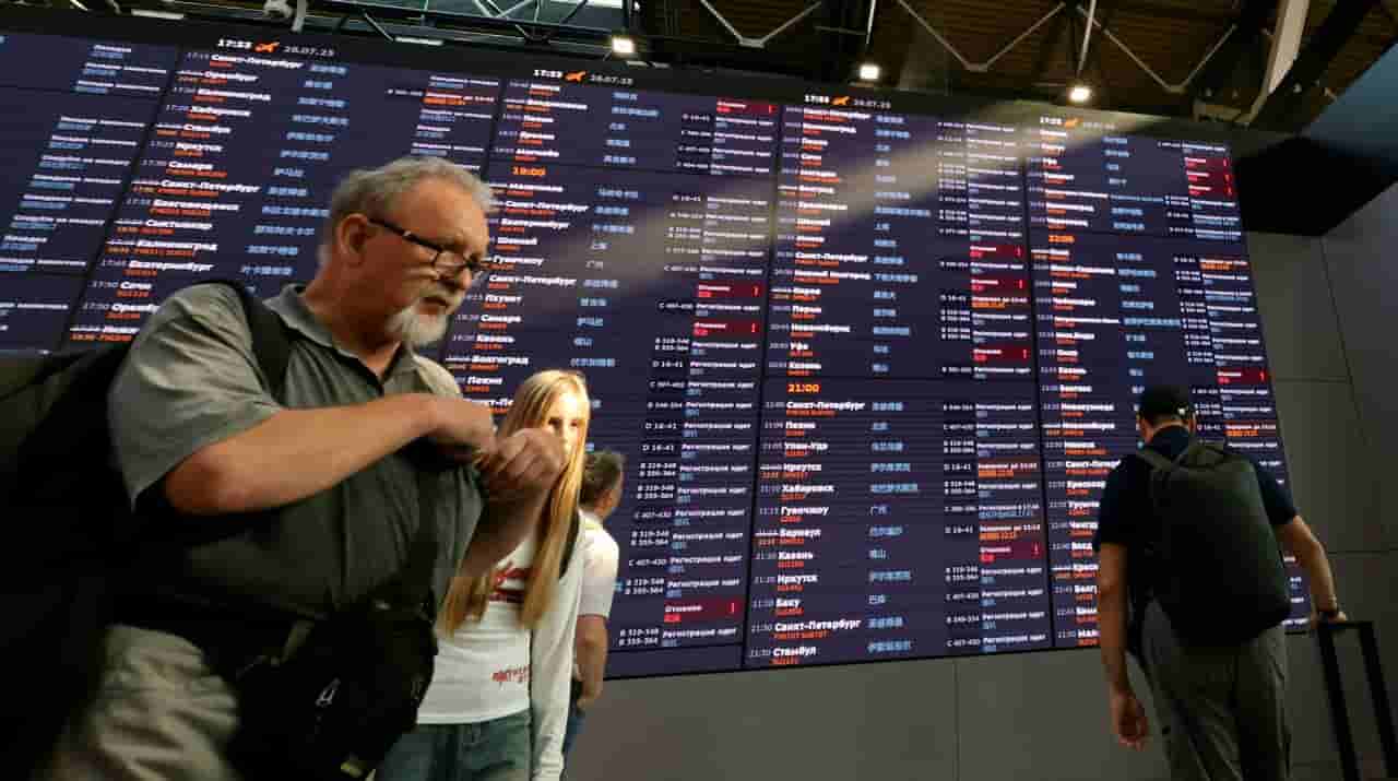 Russian airports closed amid alleged Ukrainian drone and balloon raid