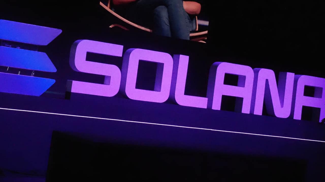 Solana launches on-chain governance with 100,000 SOL entry fee