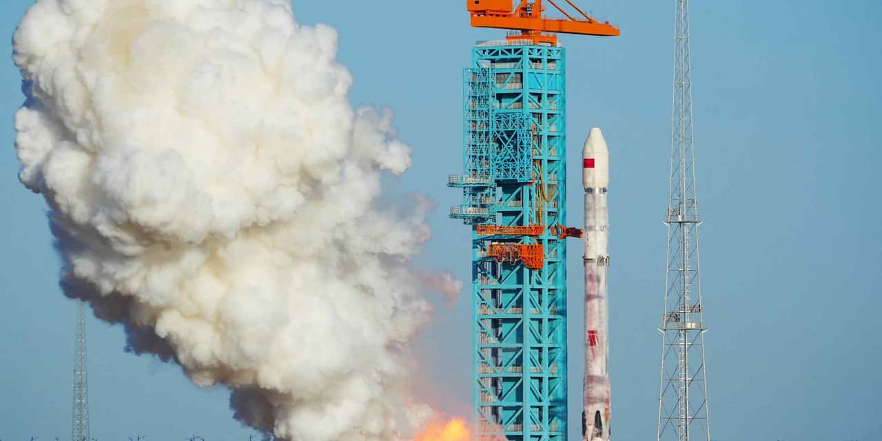 China's ZhuQue-3 rocket achieves reusable booster landing, raising US concerns