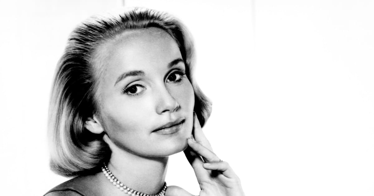 Eva Marie Saint, Oscar winner for 'On the Waterfront,' dies at 102