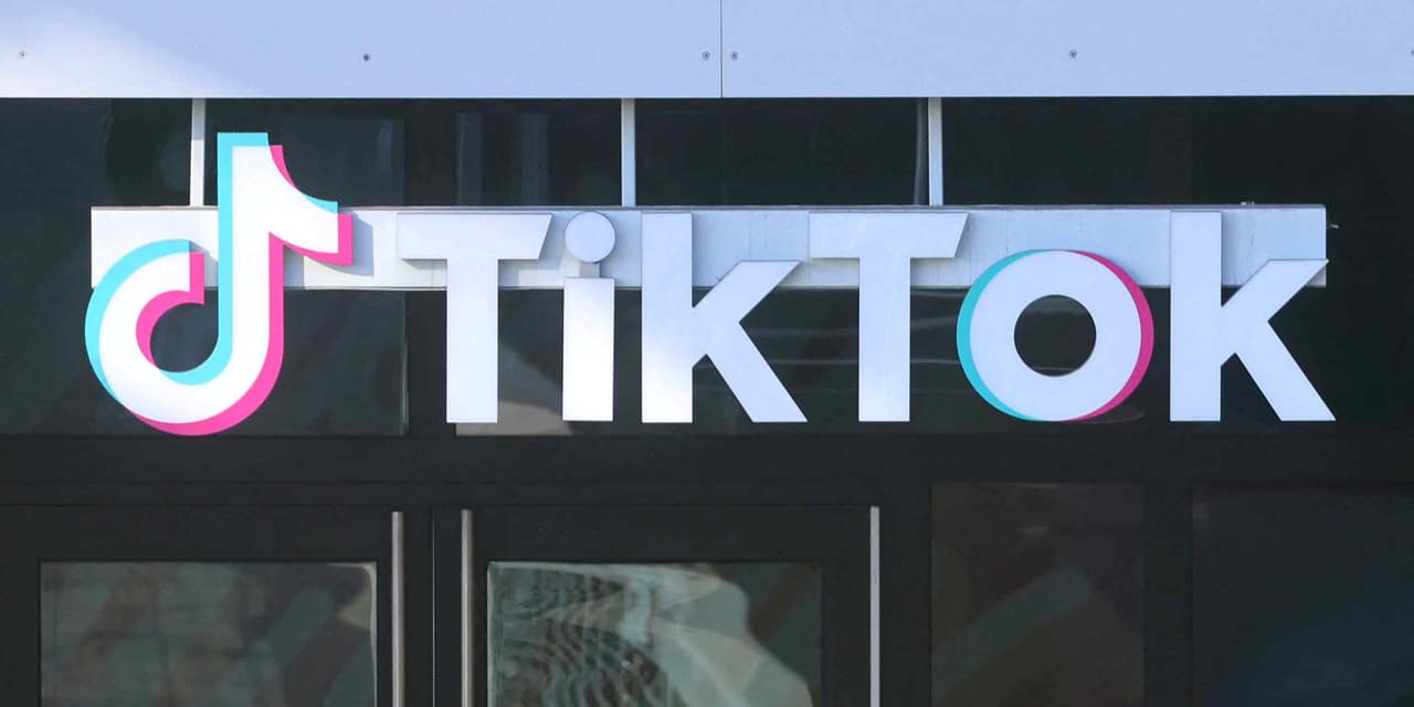 TikTok to pay $400m to US over child privacy violations