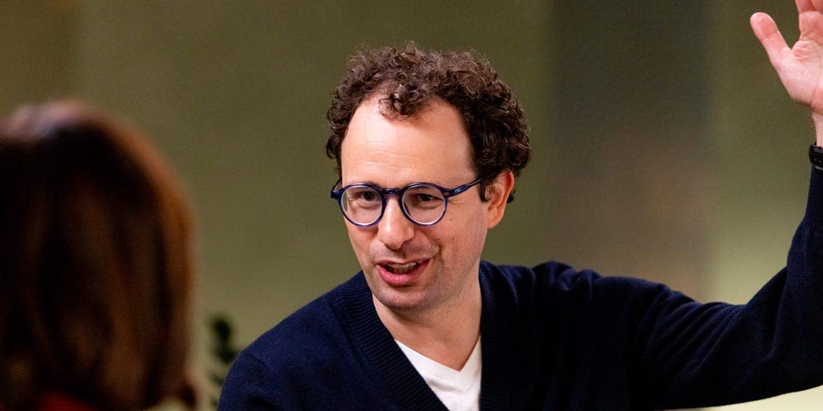 Anthropic pushes for tougher state AI rules, diverging from OpenAI