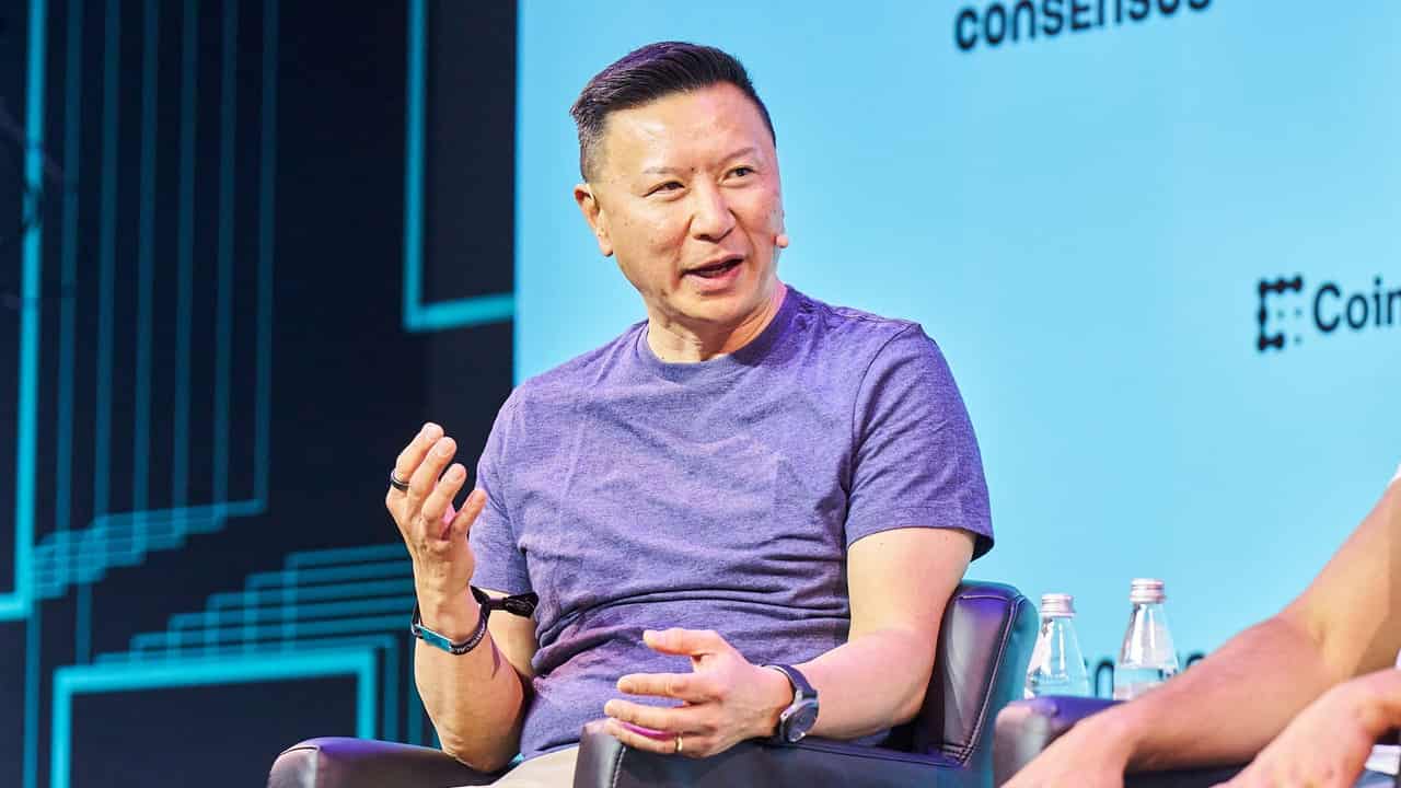 MoneyGram CEO: Blockchain works best when invisible to customers