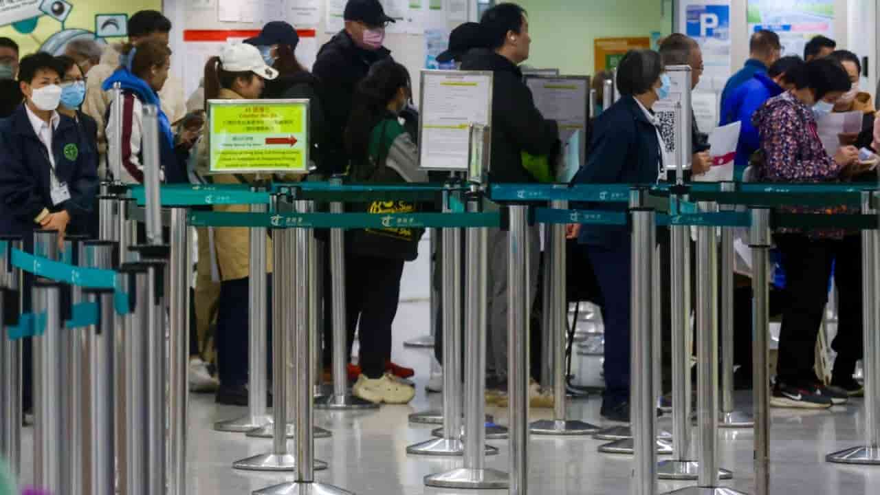 Hong Kong to streamline vehicle licensing with AI system by year-end