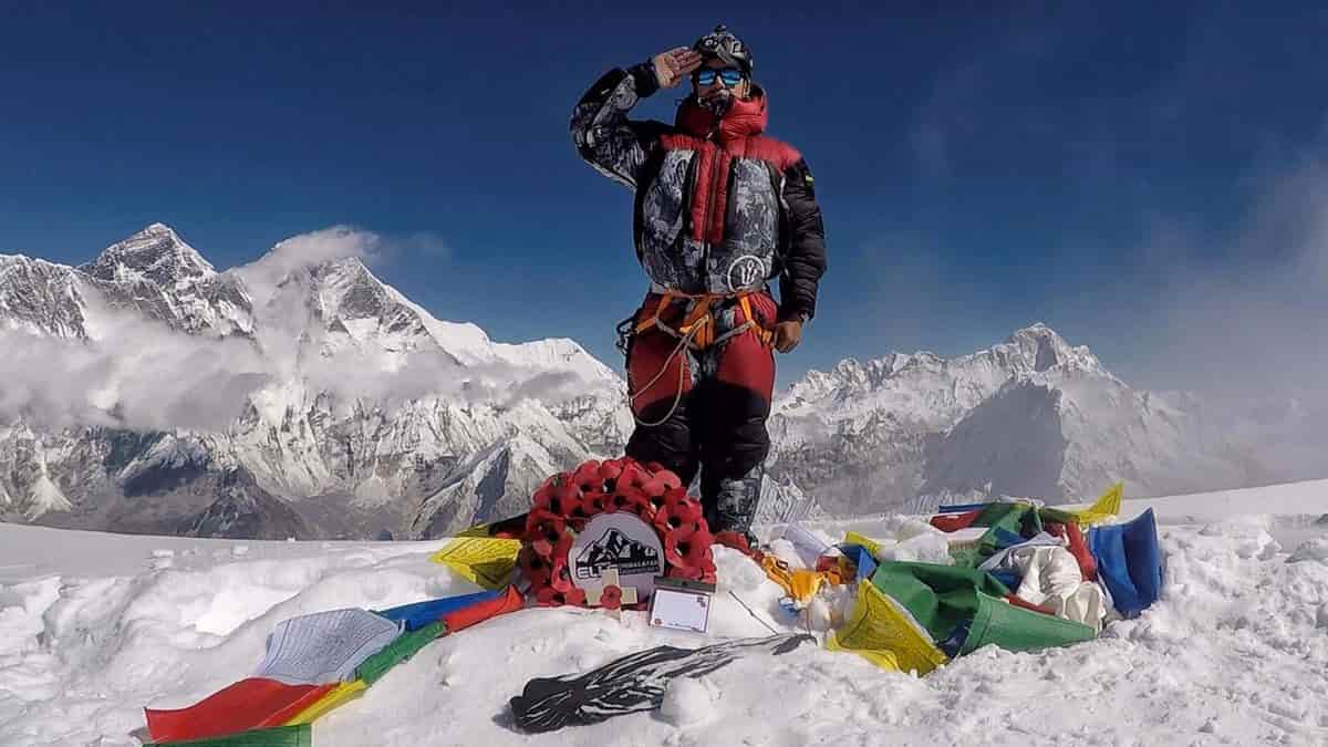 Ex-British special forces soldier missing after avalanche
