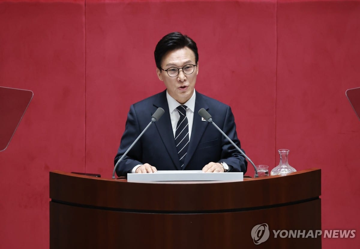 DP leader calls for stronger security, suggests 'freeze-first' N.K. nuclear approach