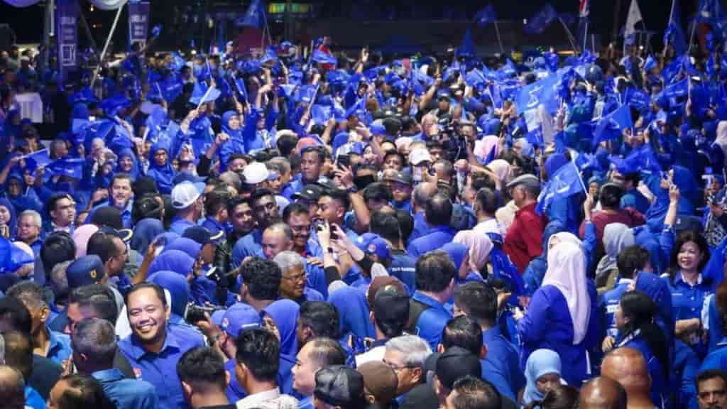 Malaysia's Negeri Sembilan snap poll threatens tech hub ambitions