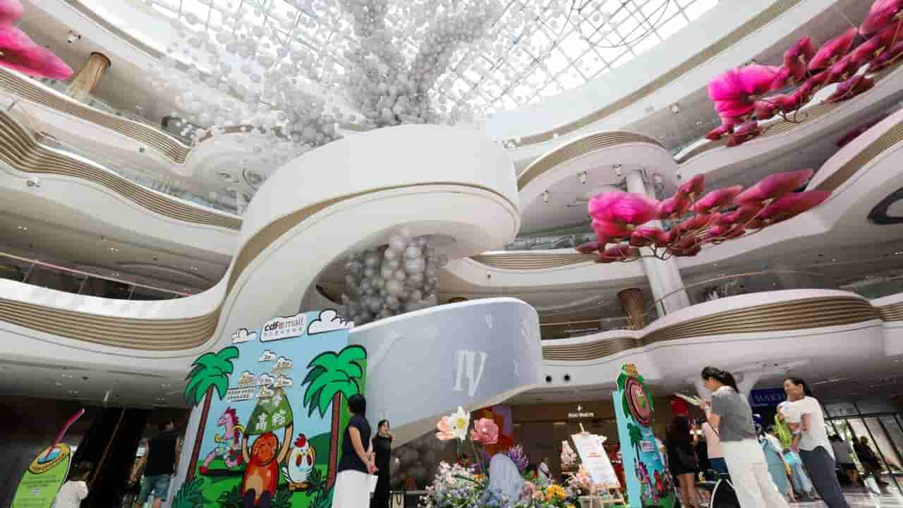 China aims to revive physical stores, make them immersive, as shield against e-commerce