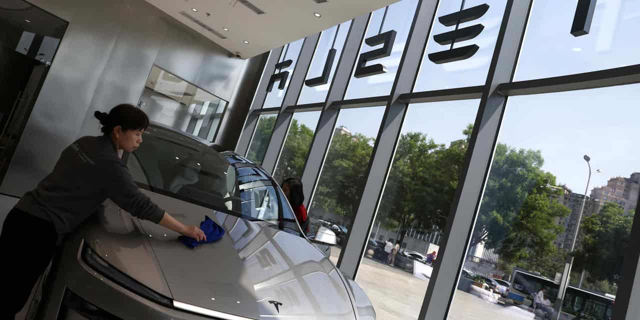 US business confidence in China rebounds from record low: report