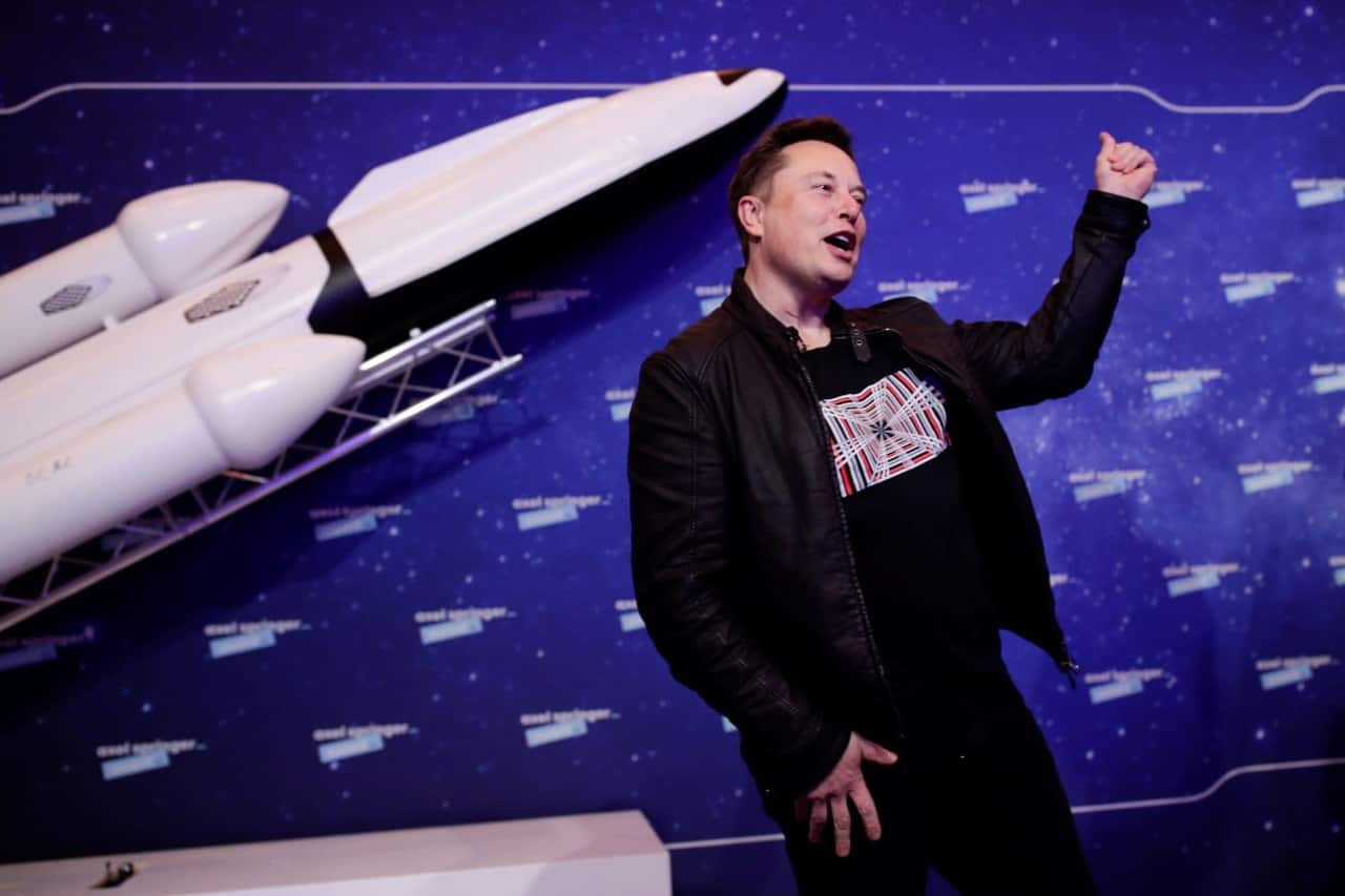 SpaceX reports $7.8B revenue, $541M loss on crypto holdings