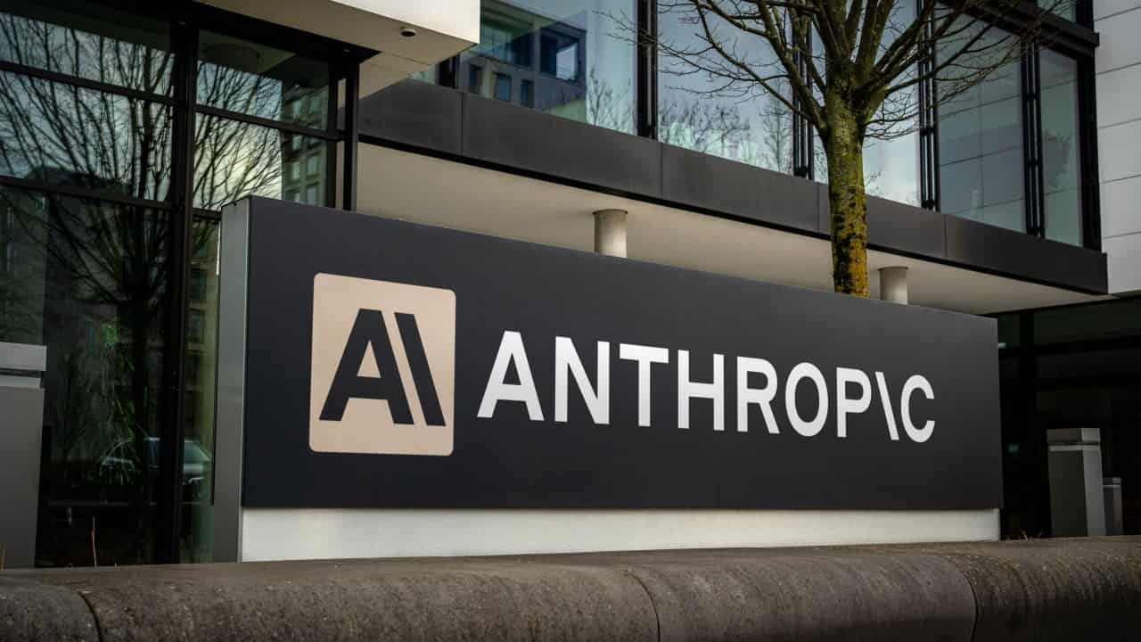 Anthropic Faces China AI Competition Ahead of IPO, Hedgeye Says