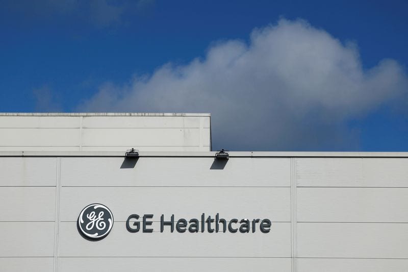 GE HealthCare tops quarterly estimates, weighs patient care unit sale