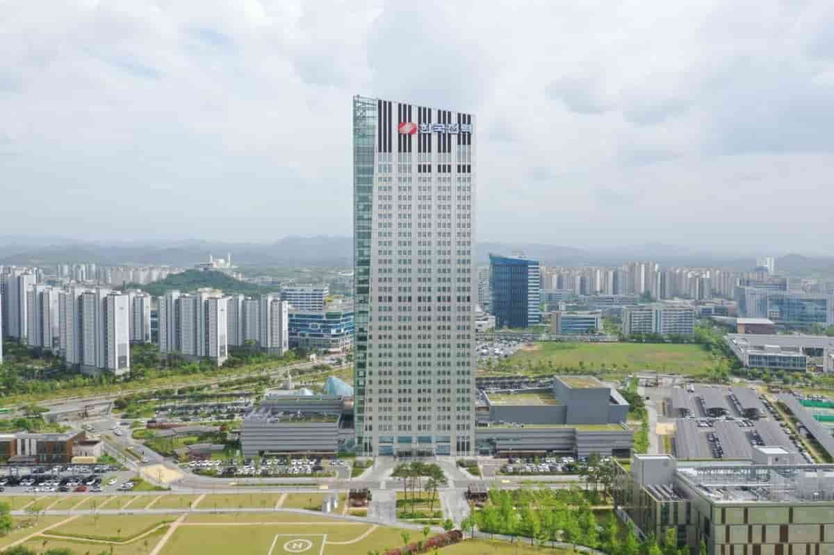 KEPCO to keep electricity rates frozen for Q4 despite higher costs