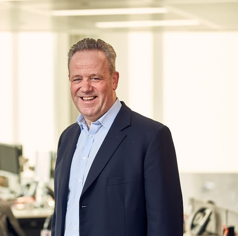 Thames Water faces backlash over £1m payment to finance chief