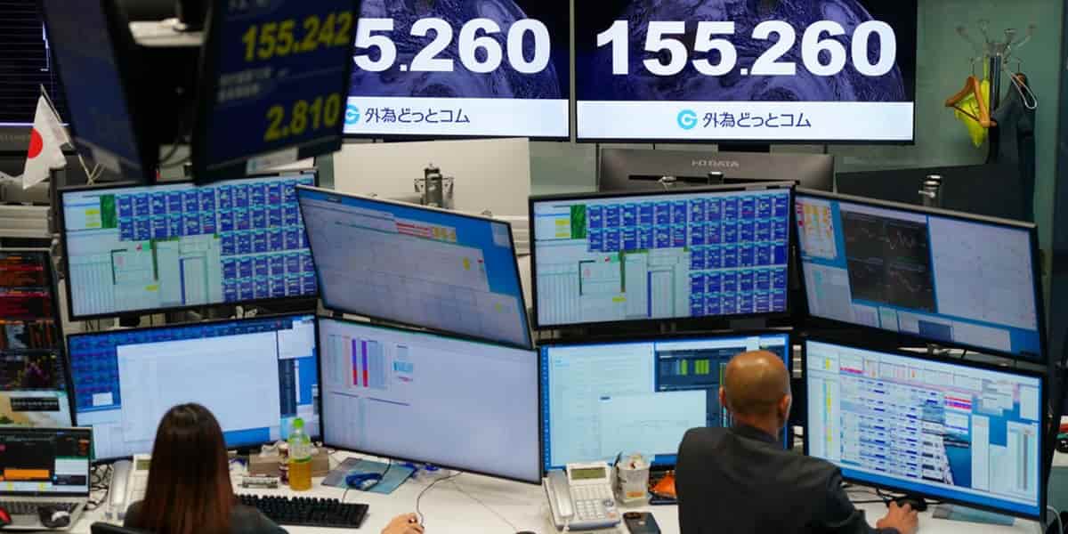 US, Japan Intervene to Support Yen, Traders Watch Carry Trade