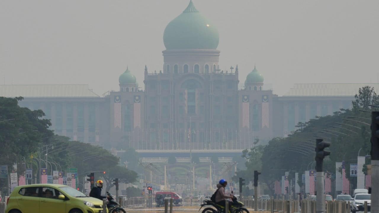 Malaysia deploys air force aircraft for cloud seeding to combat worsening haze