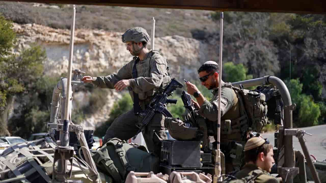 Israel returns some Lebanese detainees amid stalled negotiations