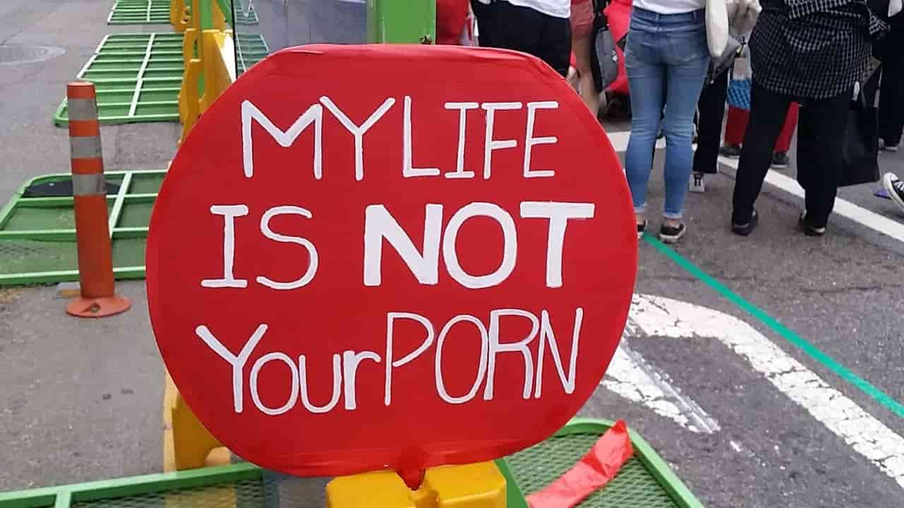 South Korea toughens laws against illegal sex-crime sites