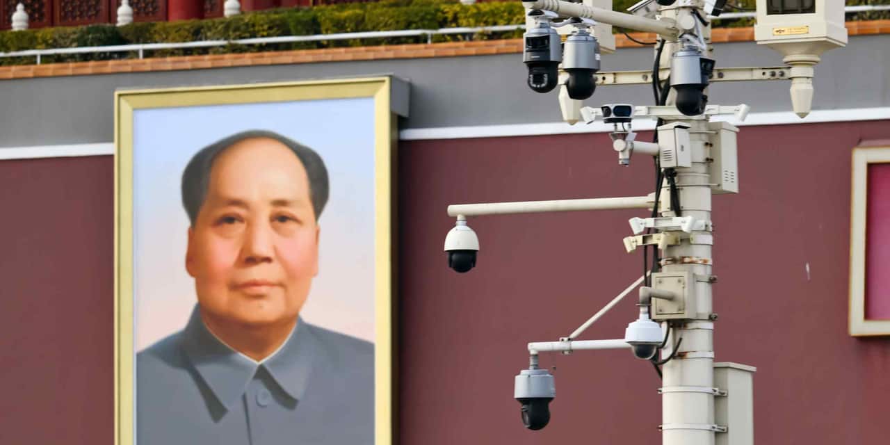 China tightens border controls amid AI startup acquisition probe