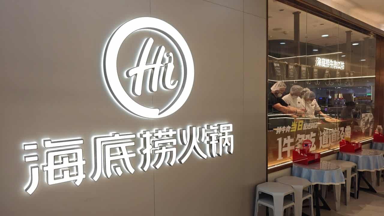Haidilao Expands into US Burger Market Amid China Slowdown