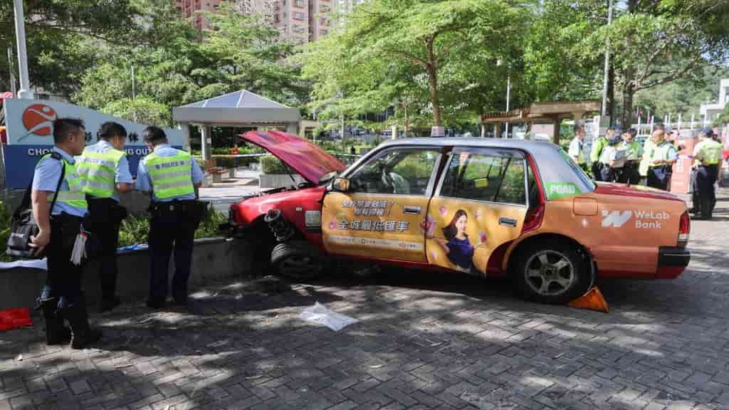 Hong Kong police arrest 24 drivers, issue over 4,000 tickets in road safety crackdown