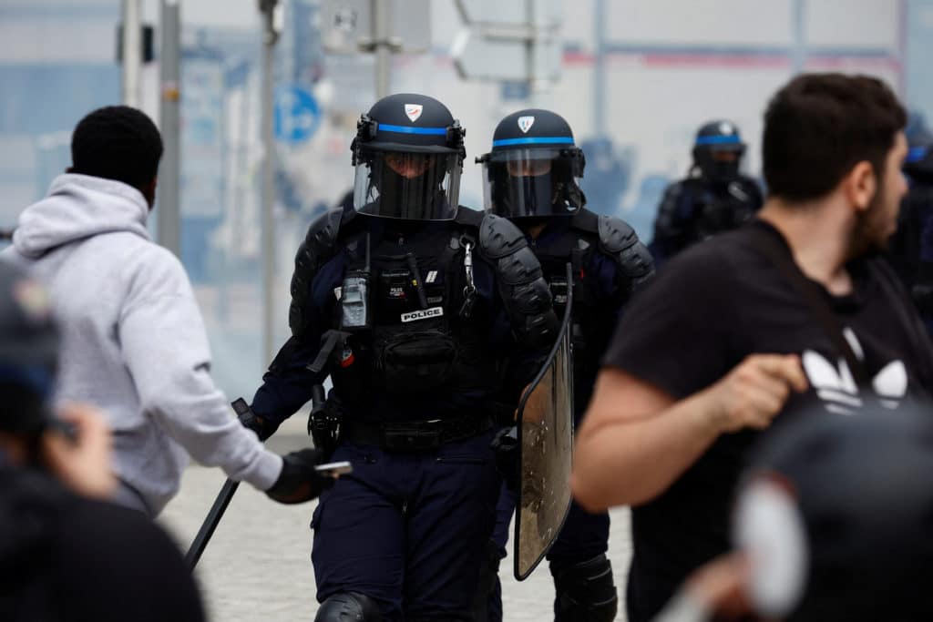 One dead, four injured in Paris suburb shooting; suspect apprehended