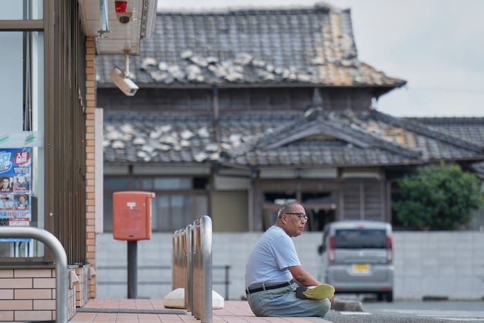 Hope dwindles for rescue in southwestern Japan quake as death toll climbs to 23