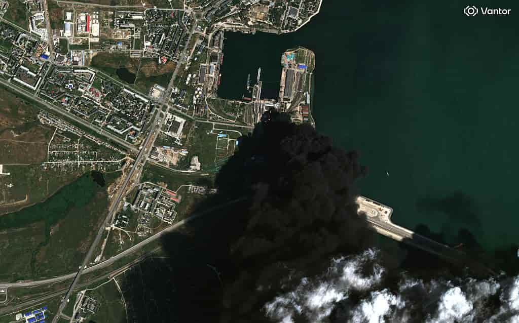 Ukrainian Strikes Cause Widespread Power Outages in Crimea