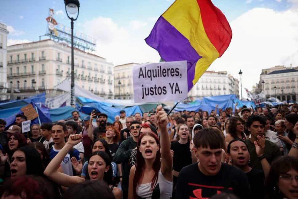 Spain parliament rejects housing decree, protesters vow to continue demonstrations