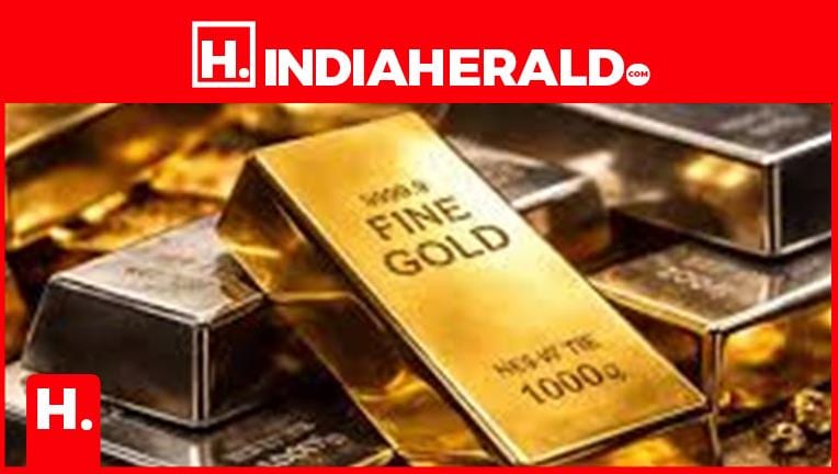 Indian Jewelers Hold Off Gold Buying, Betting Prices Will Drop