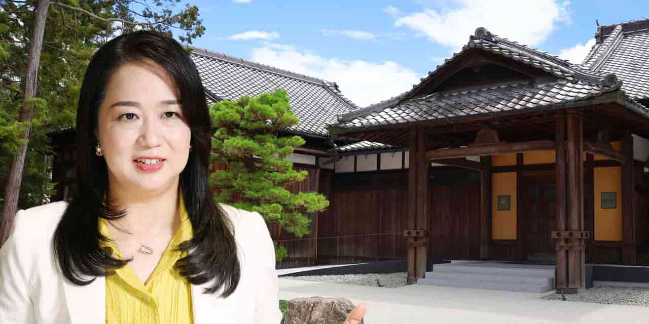 Japan's 60m tourist goal threatened by labor shortages and rising costs