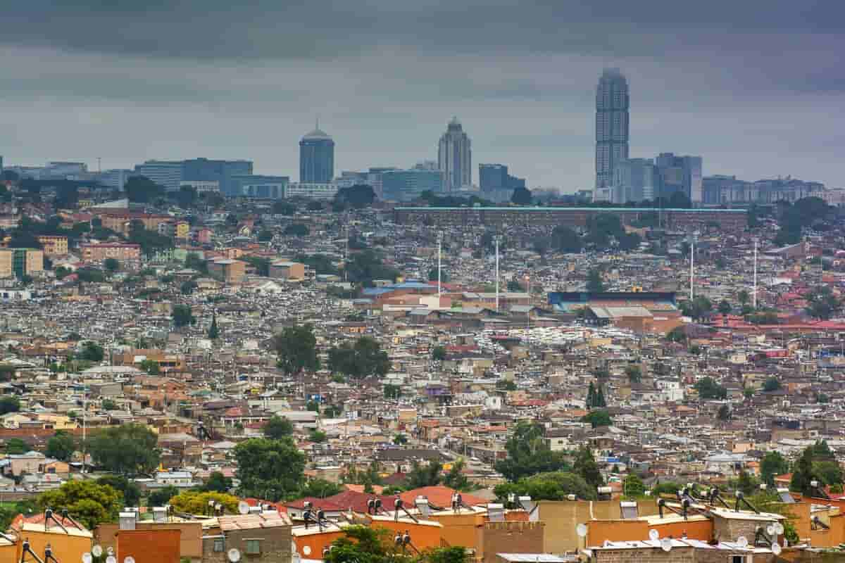 Business Leaders to Discuss Intervention in Johannesburg's Financial Crisis