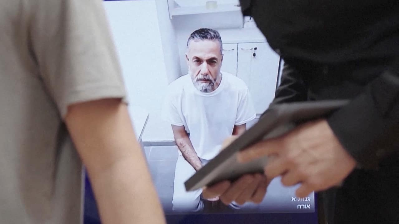 Israeli rights group seeks independent health check for detained Gaza doctor