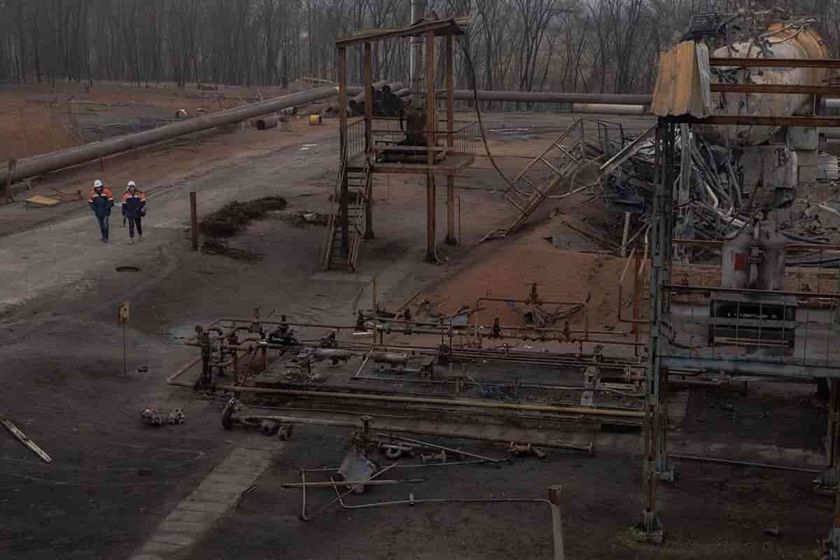 Russia strikes gas facility, power grid in Ukraine