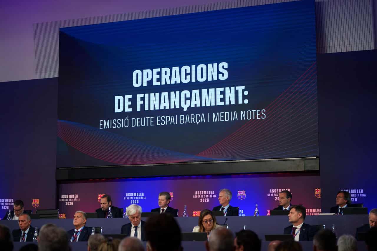 FC Barcelona debts to surpass €2bn after fresh Camp Nou loan