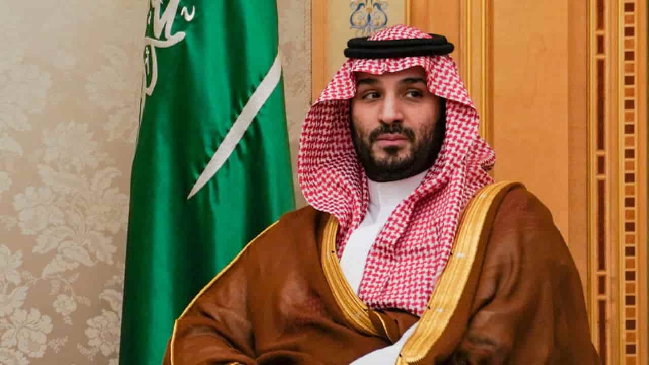 Saudi Arabia offers Yemen truce, blockade lift in exchange for talks