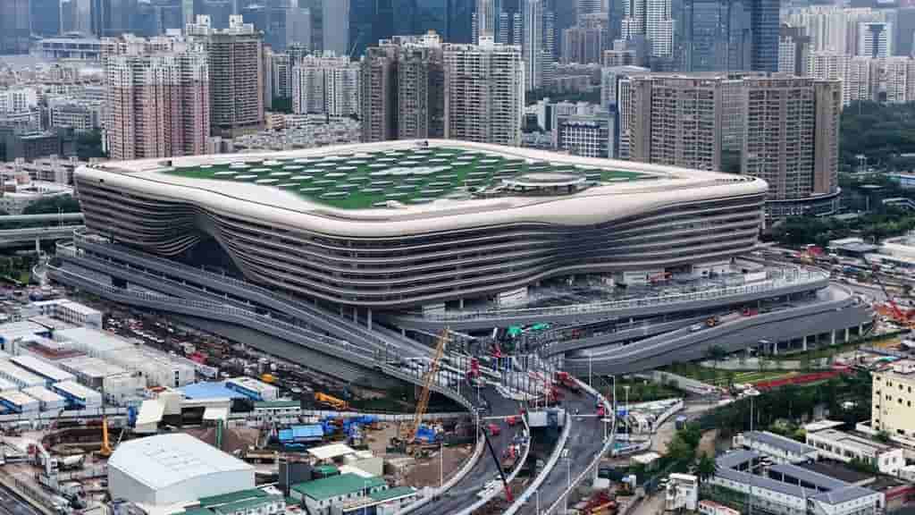 Huanggang checkpoint revamp needs Hong Kong airport bus link, experts say