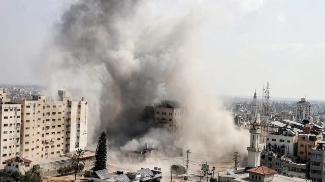 Gaza oxygen stations operating beyond capacity amid supply restrictions