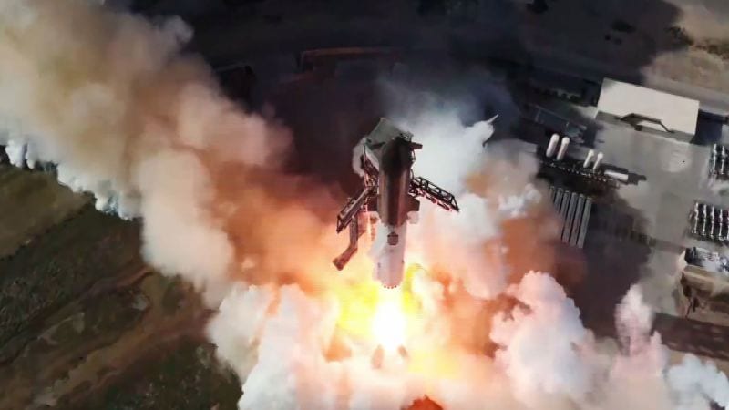 SpaceX Starship completes successful test flight and splashdown