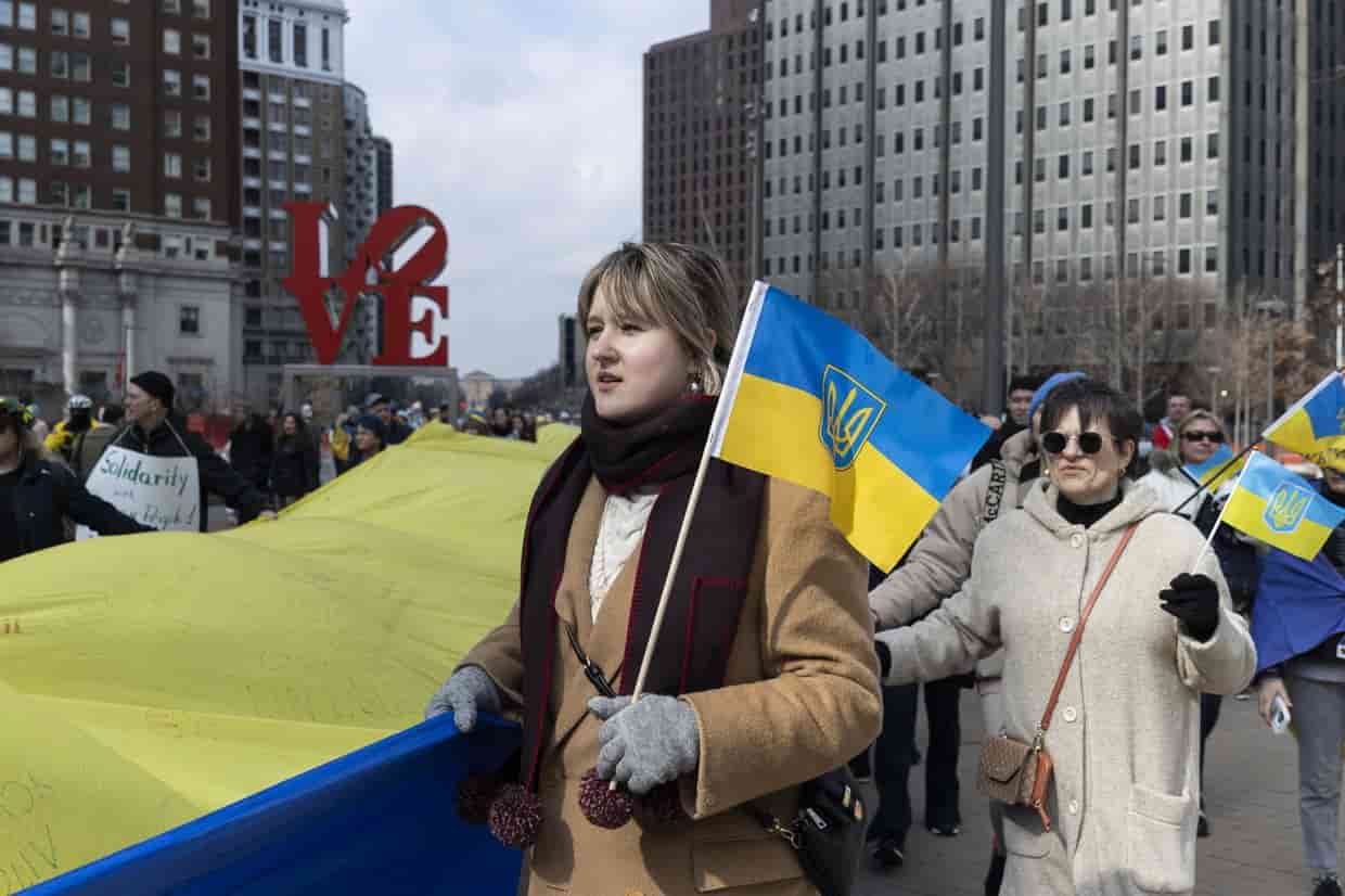 US set to extend protection for 100,000 Ukrainians