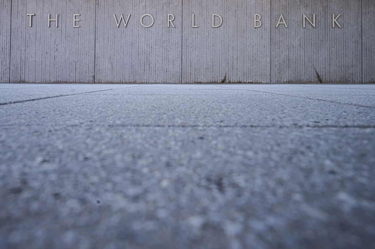 Ukraine to receive $841 million from World Bank amid budget deficit