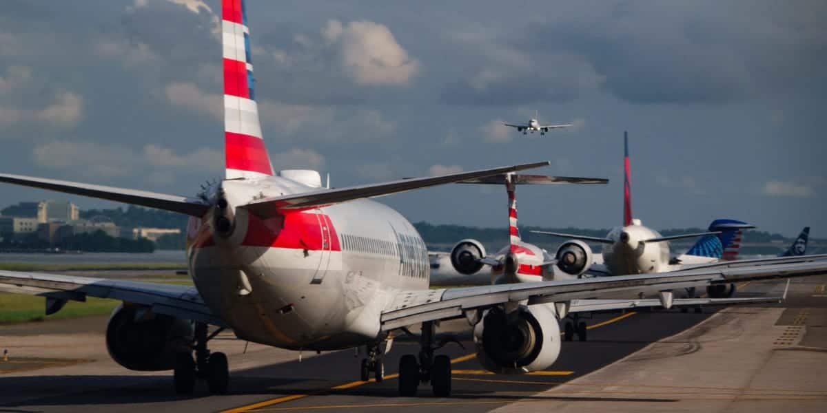 SpaceX says travelers are choosing shorter flights for Starlink internet
