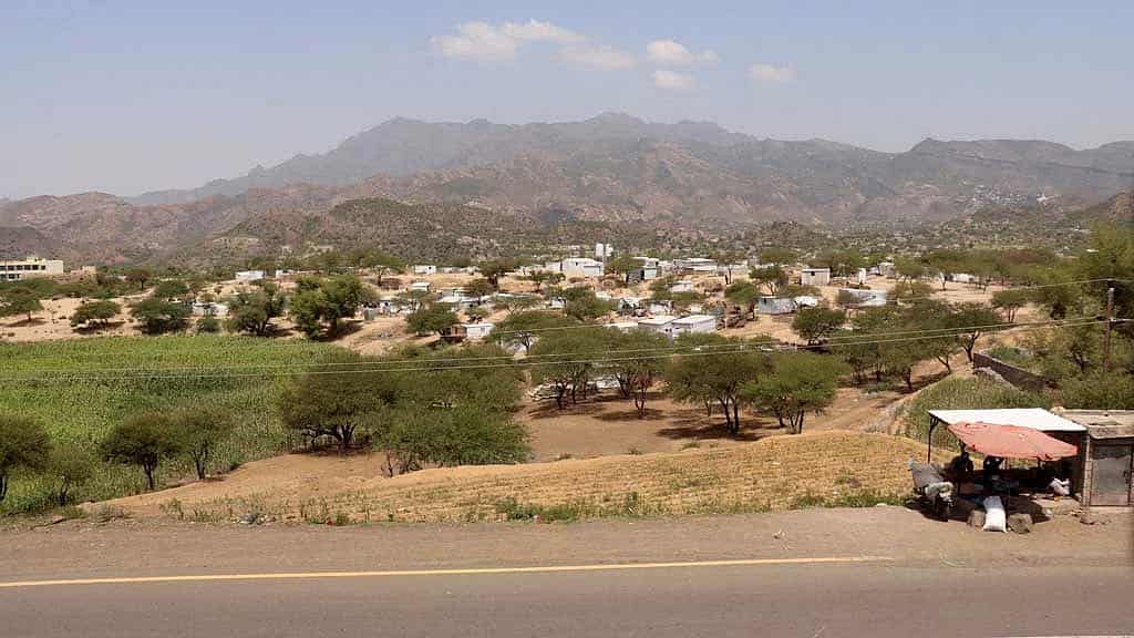 Yemen conflict displaces 112,000 in two weeks, UN says