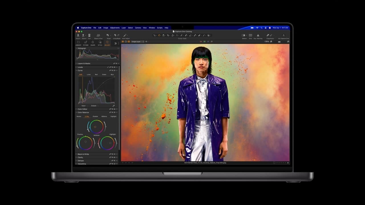 Apple to launch touch-screen MacBook Pros with OLED displays