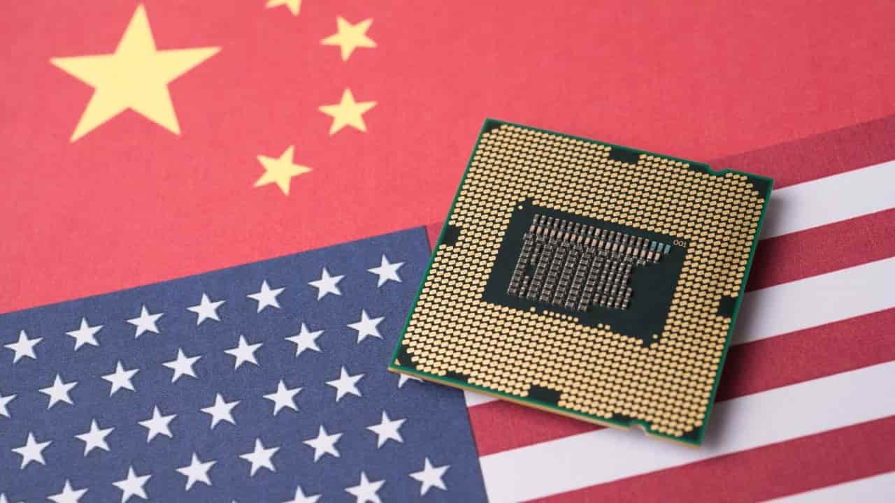 US lawmakers seek to cut tax breaks to reduce China tech reliance