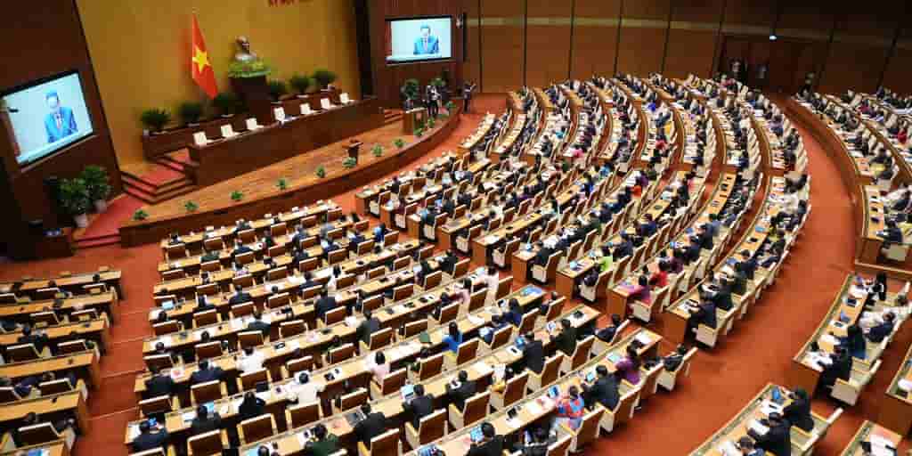 Vietnam Assembly Ends, China Oil Earnings, BOJ Deputy Speaks